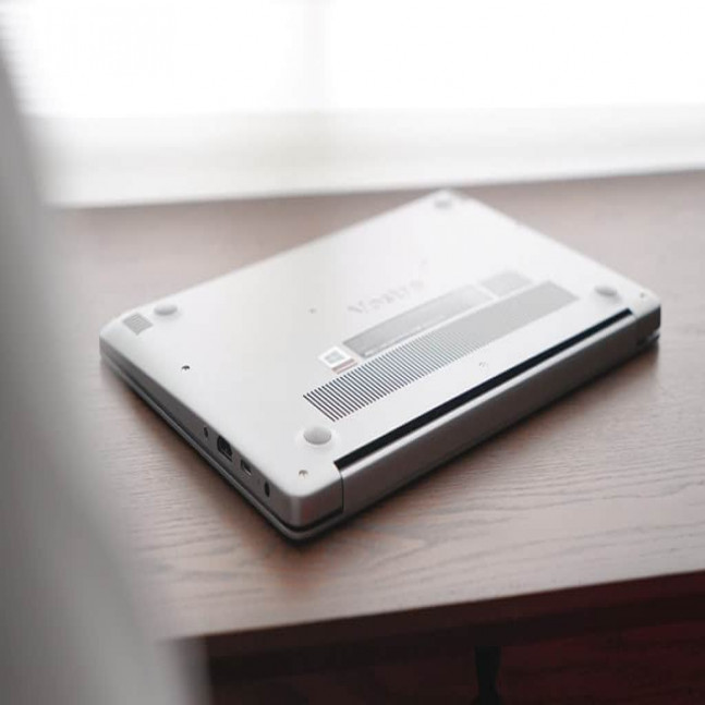 Dell Vistro 5370 الجيل الثاامن