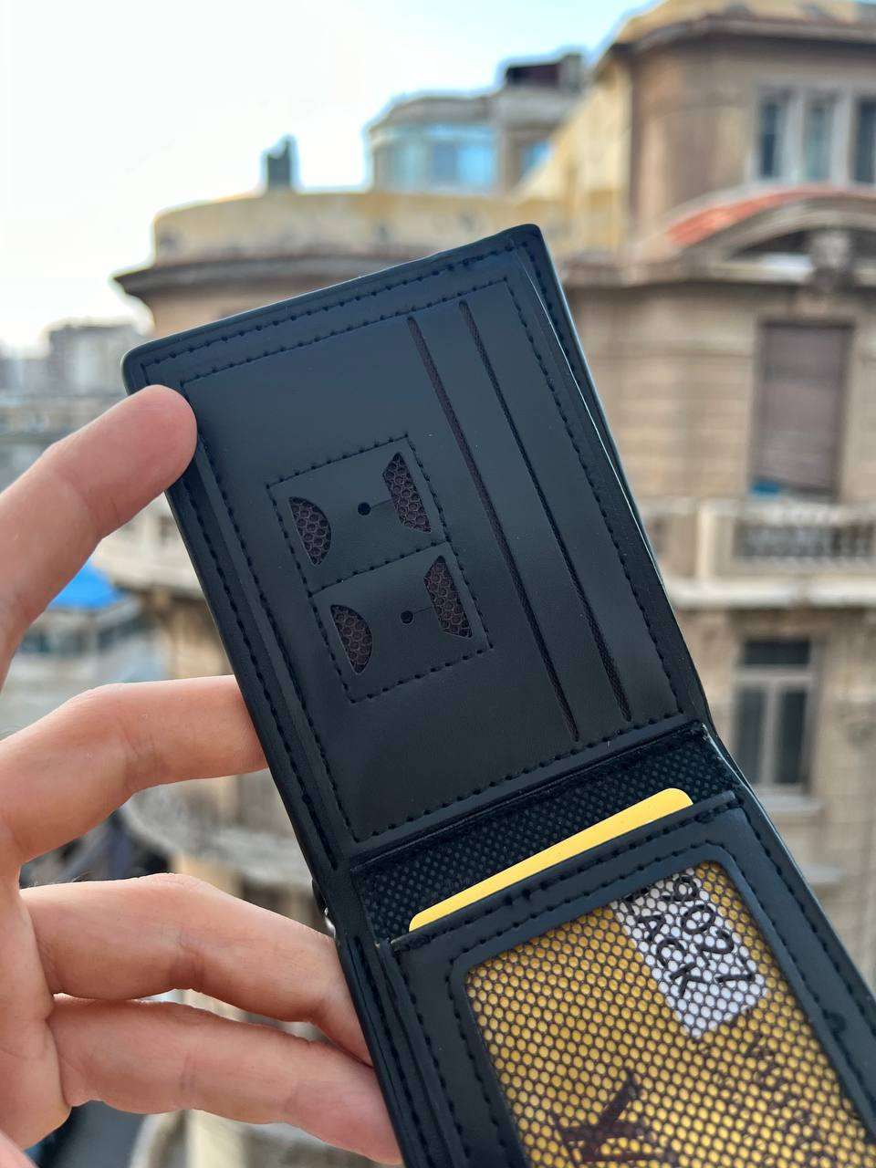 محافظ فرست كوبى