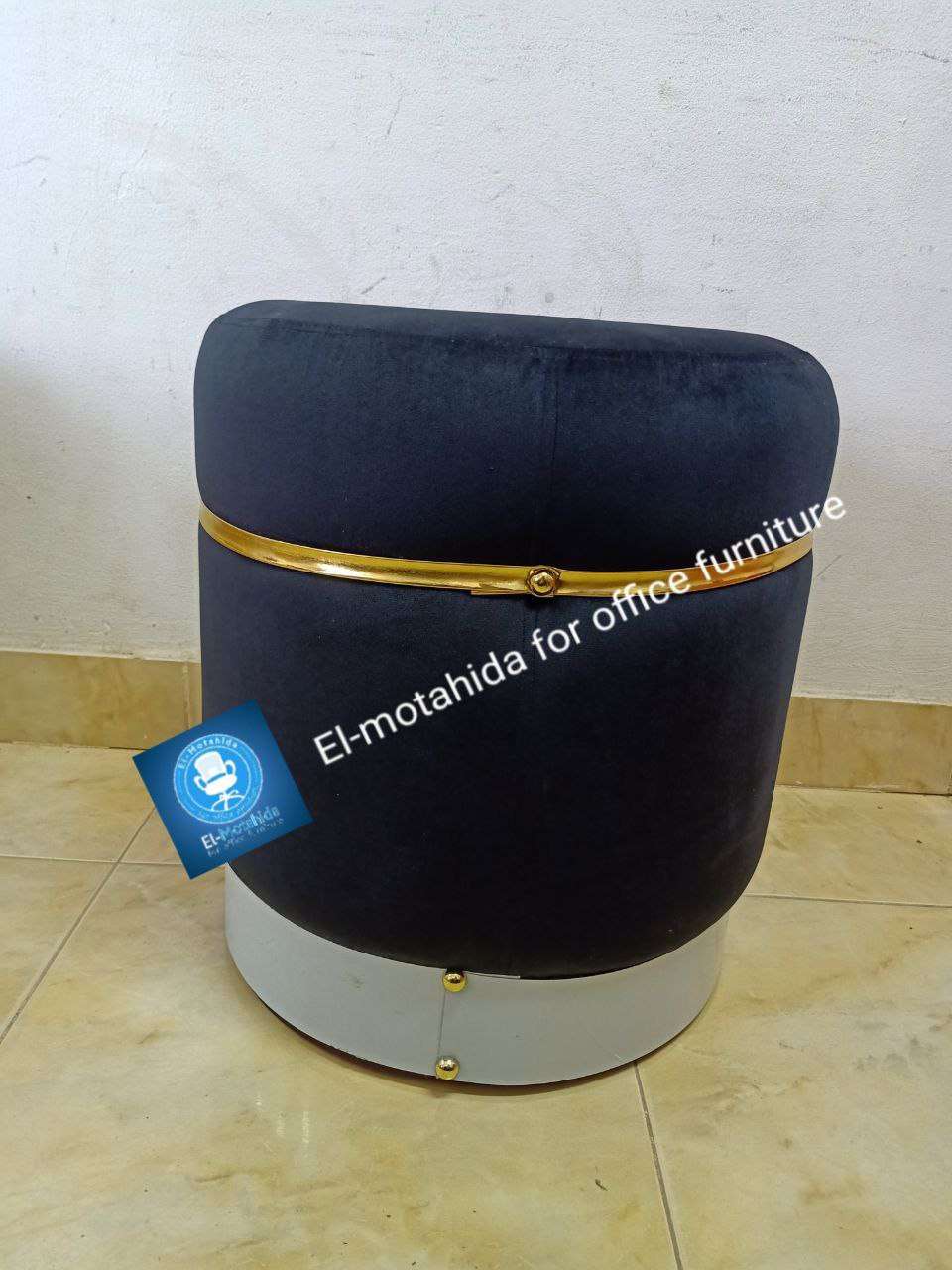بوف قطيفه اسود