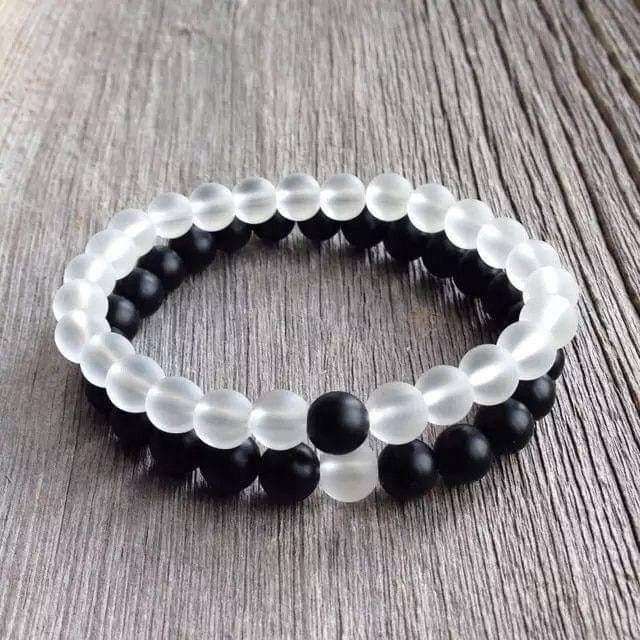 سوران ابيض واسود