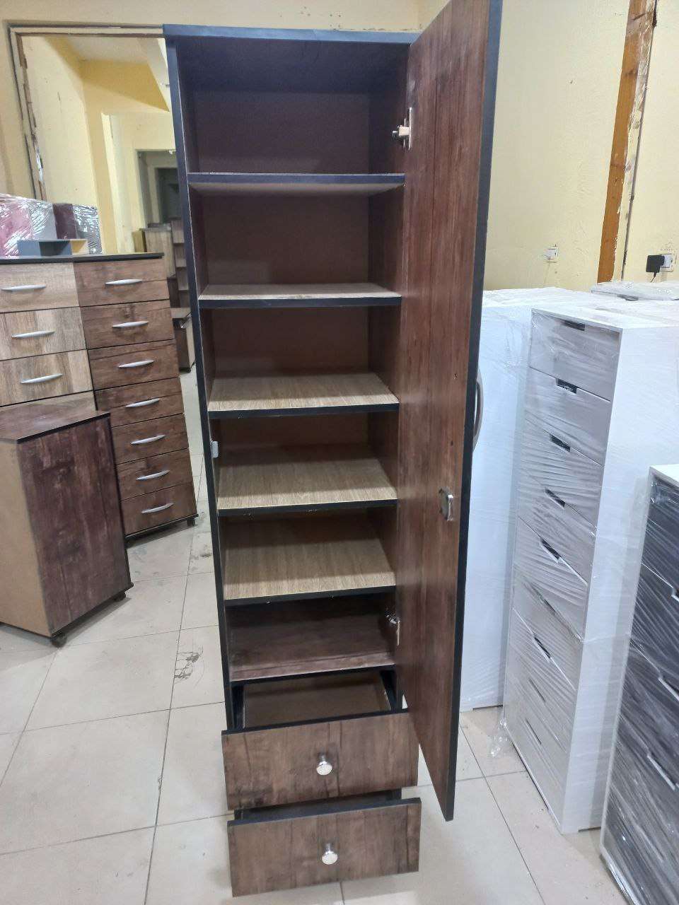 دولاب درفة ب ٦ رفوف ودرجين جرار معدن سهل