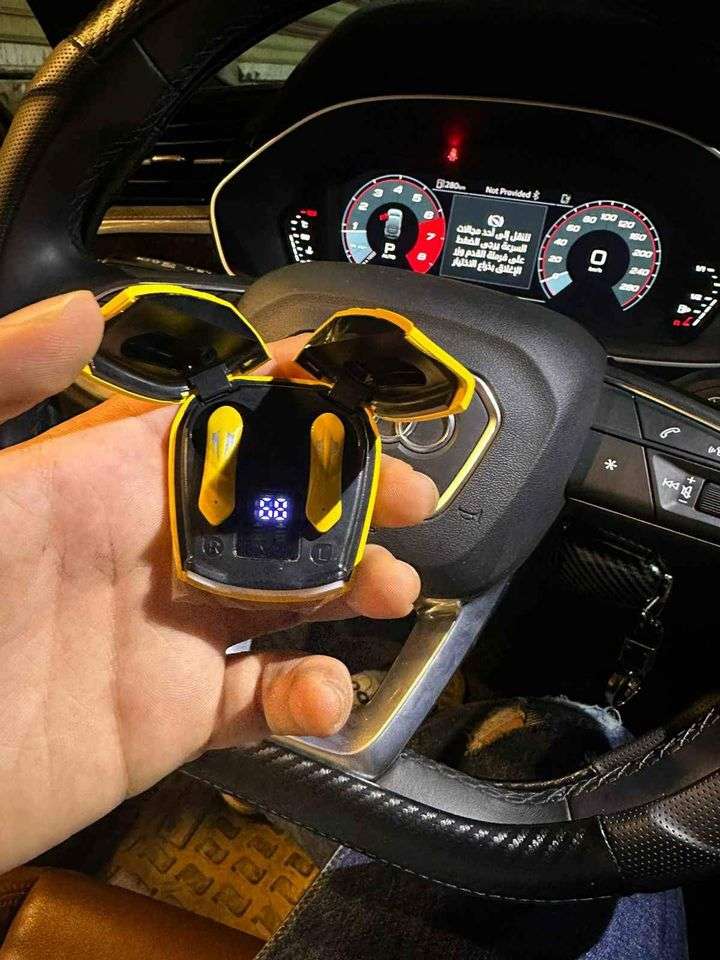 earbuds x١٦ pro
