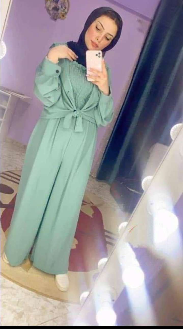 طقم نسائي