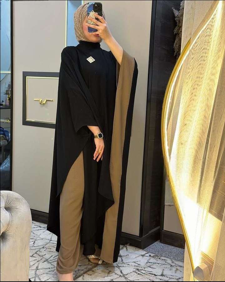طقم نسائي