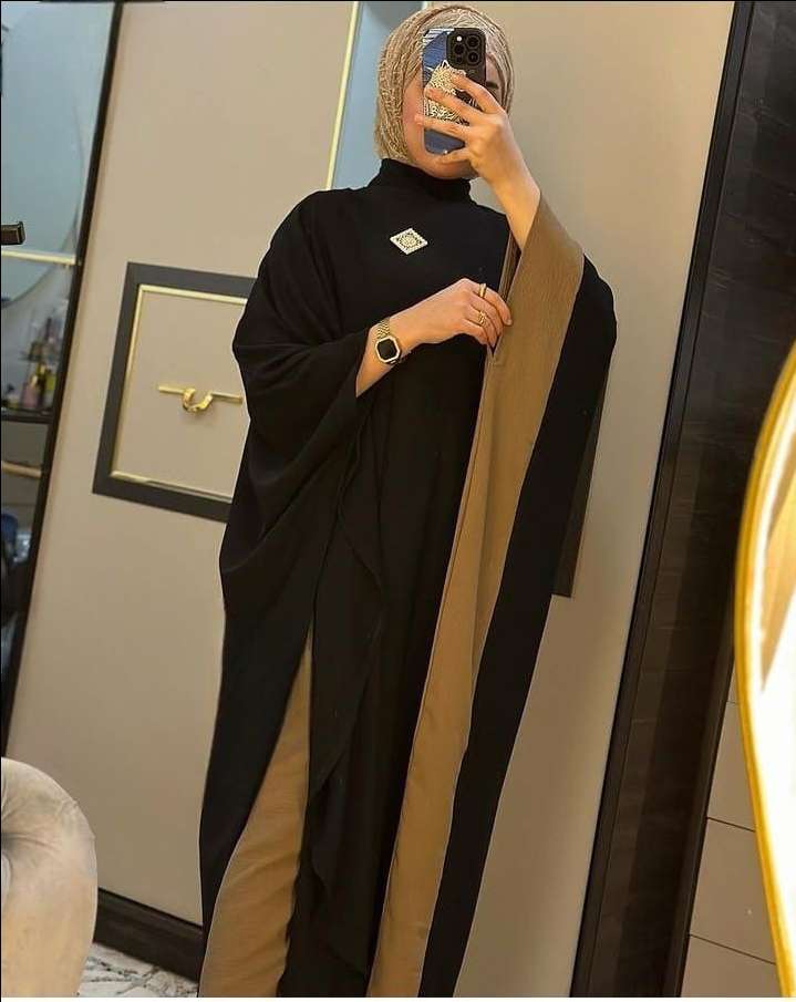 طقم نسائي