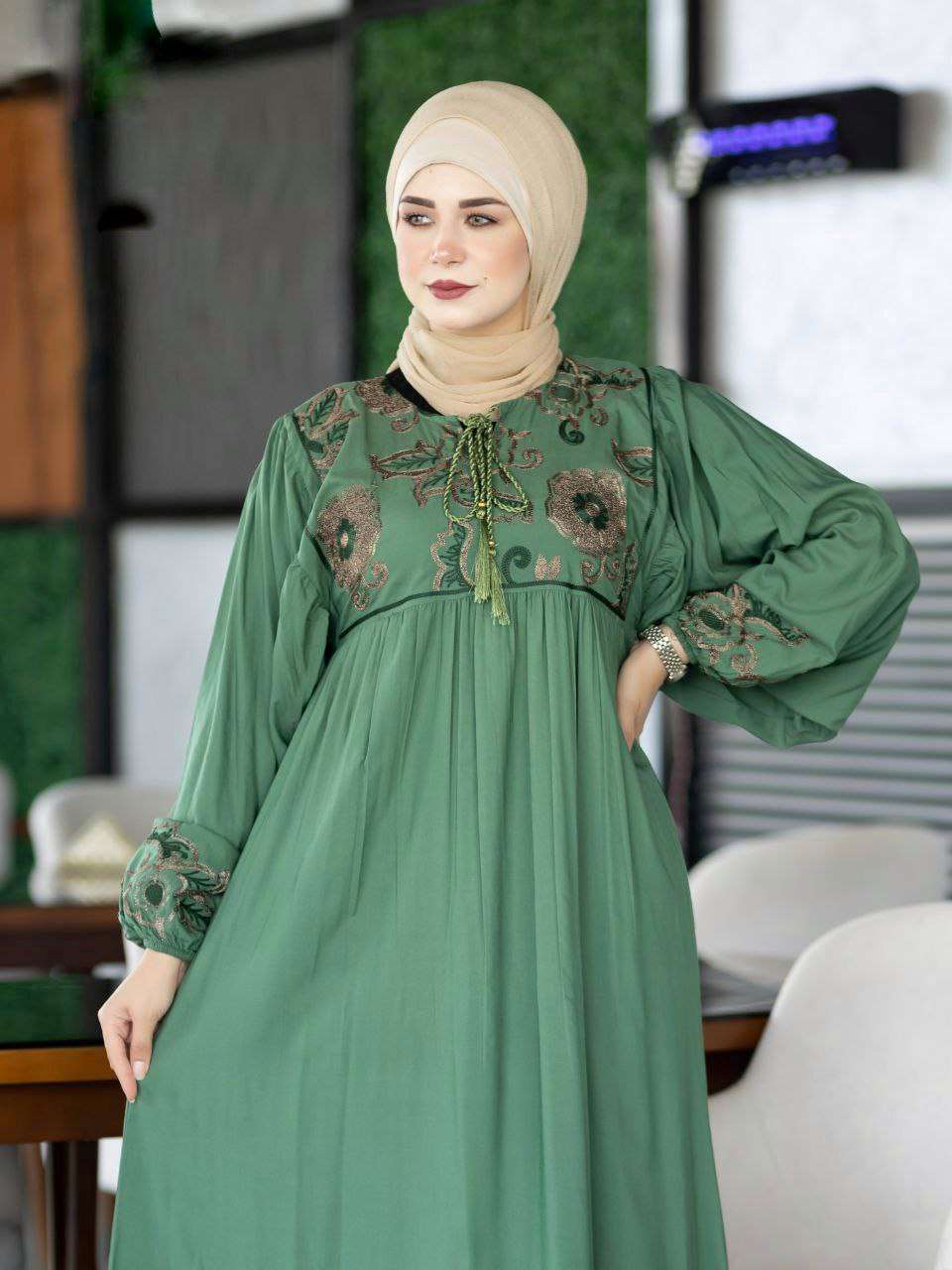 عبايه حريمي استقبال