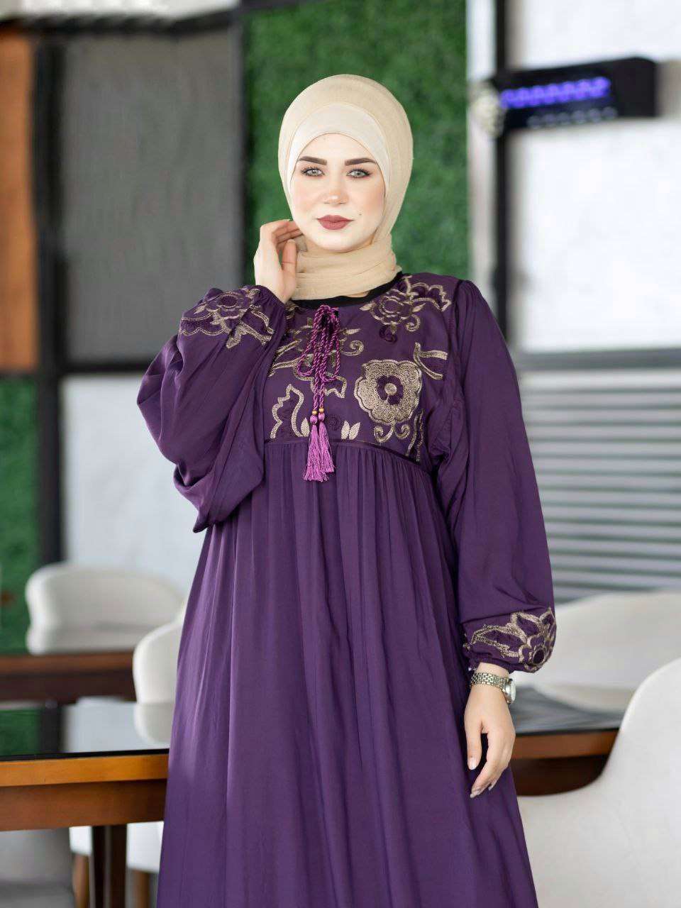 عبايه حريمي استقبال
