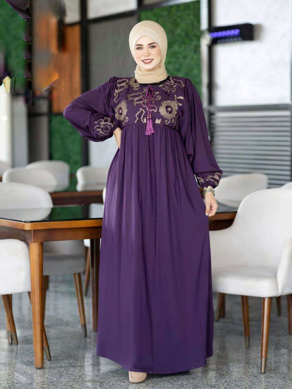 عبايه حريمي استقبال