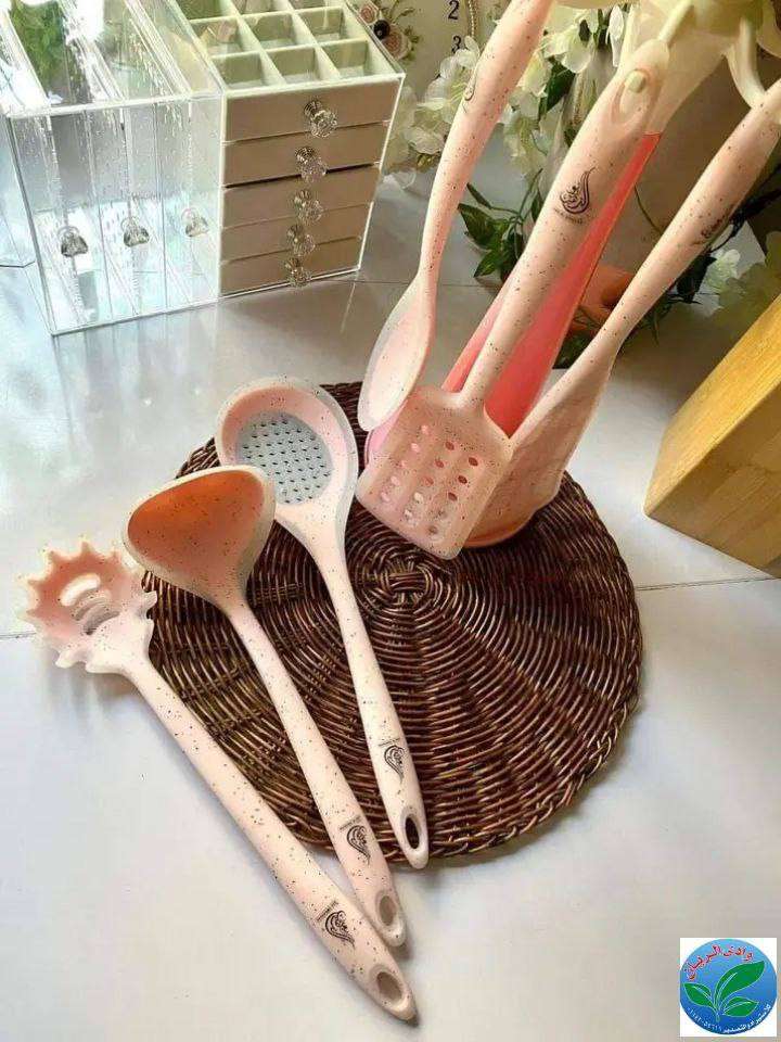 طقم توزيع سيليكون صب مستورد