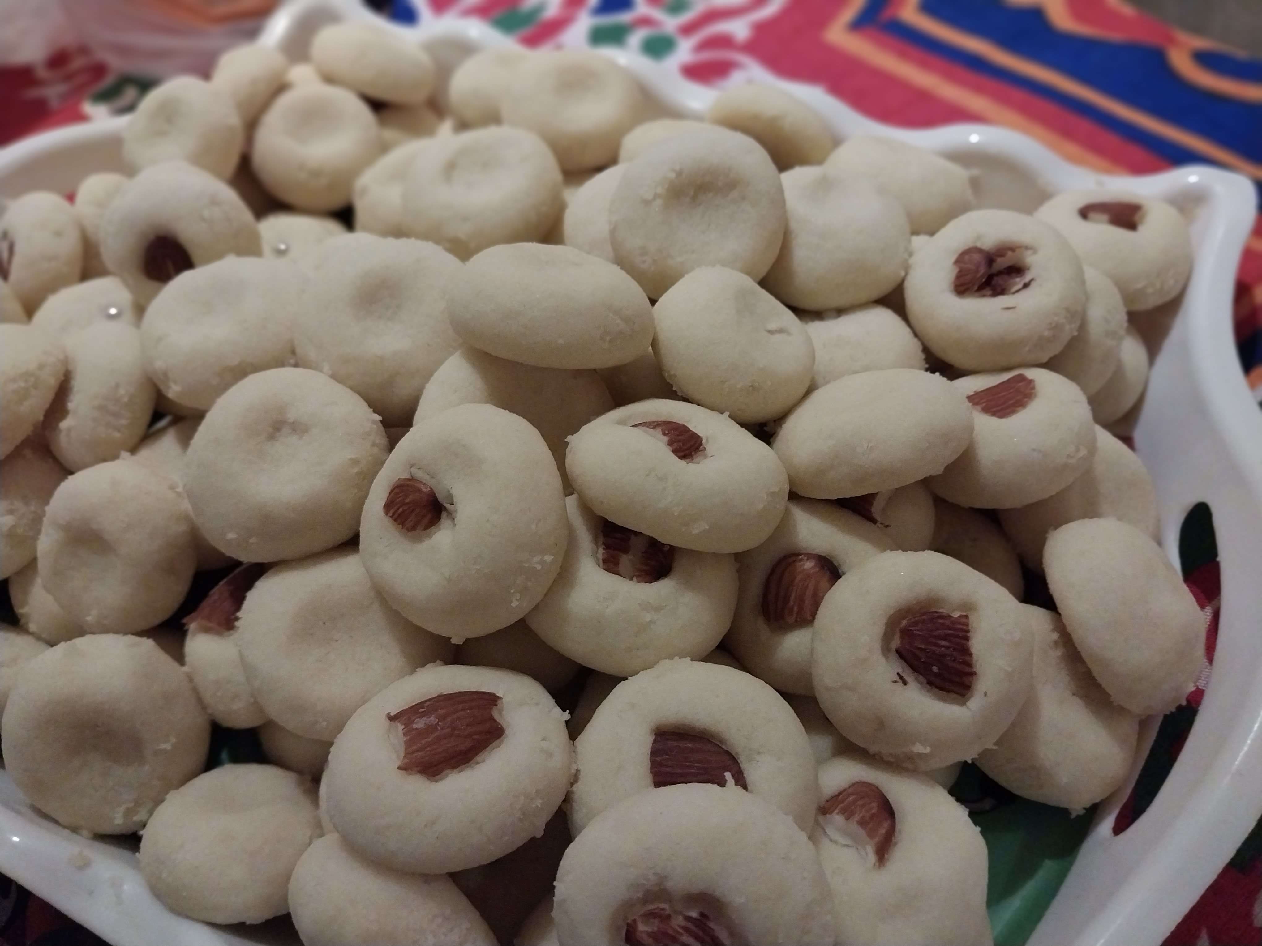 غريبة سادة