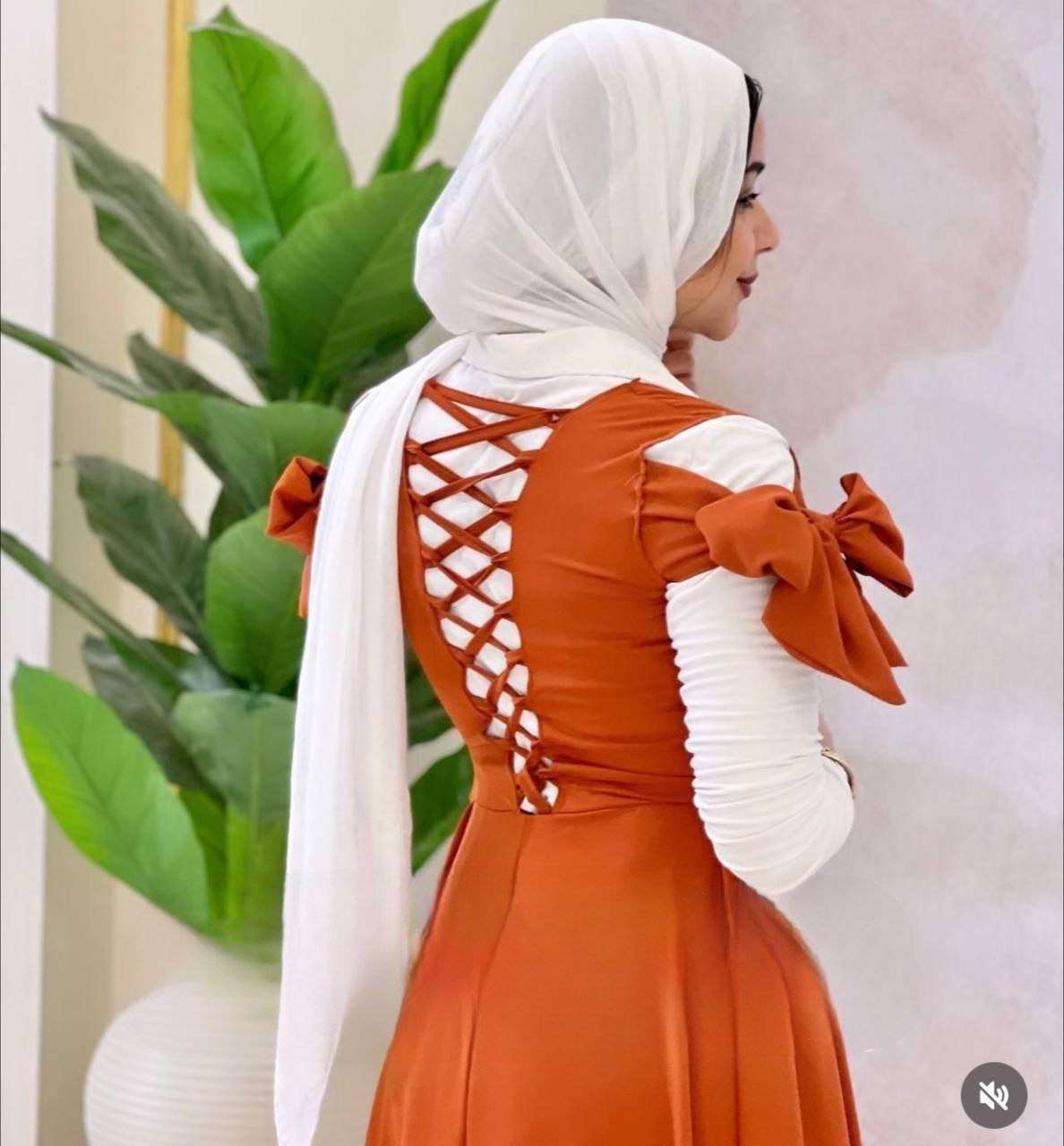 سالوبيت قطعتين