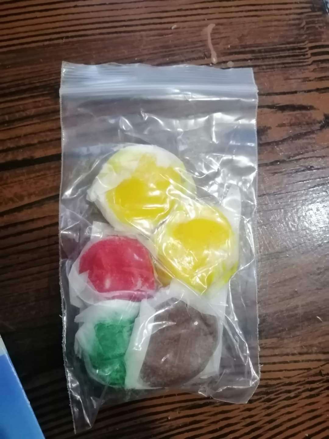 عجبنة الفئران لاستر