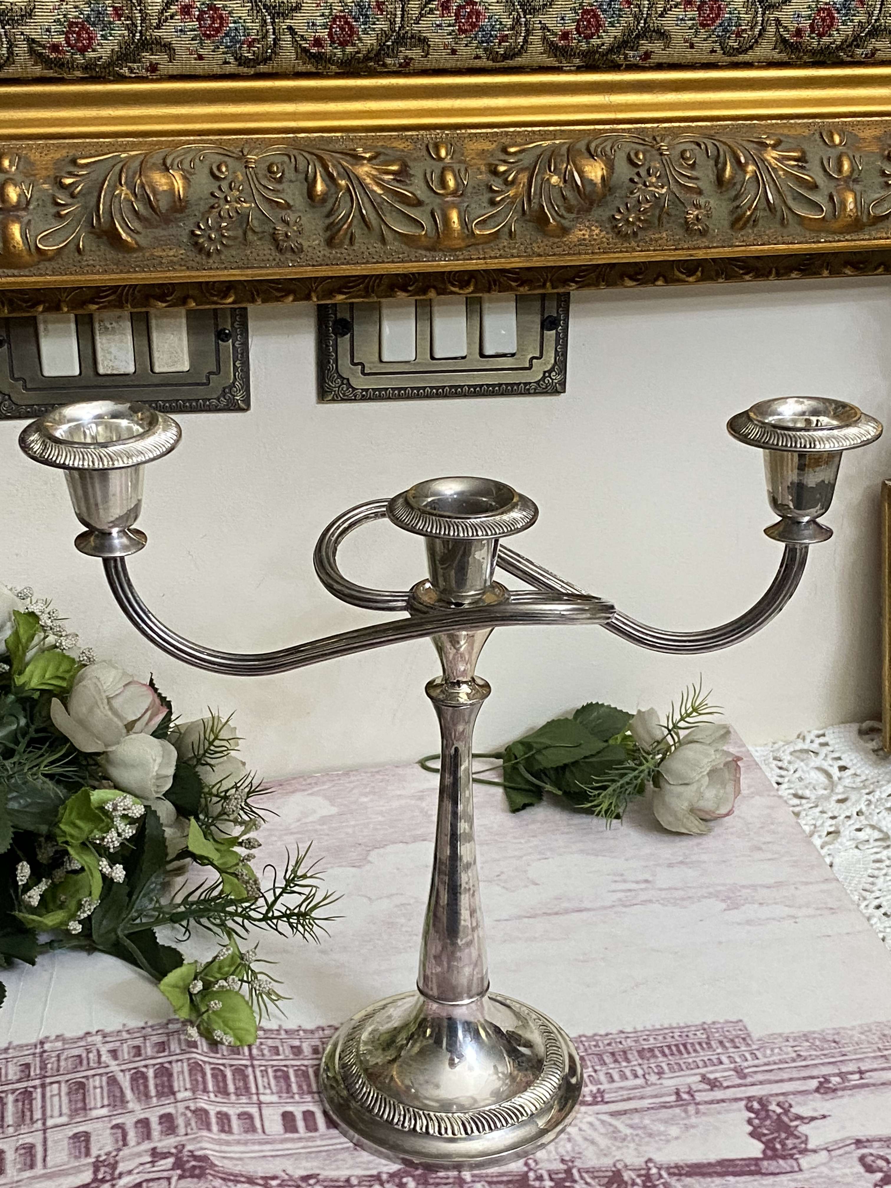 اتنين شمعدان
