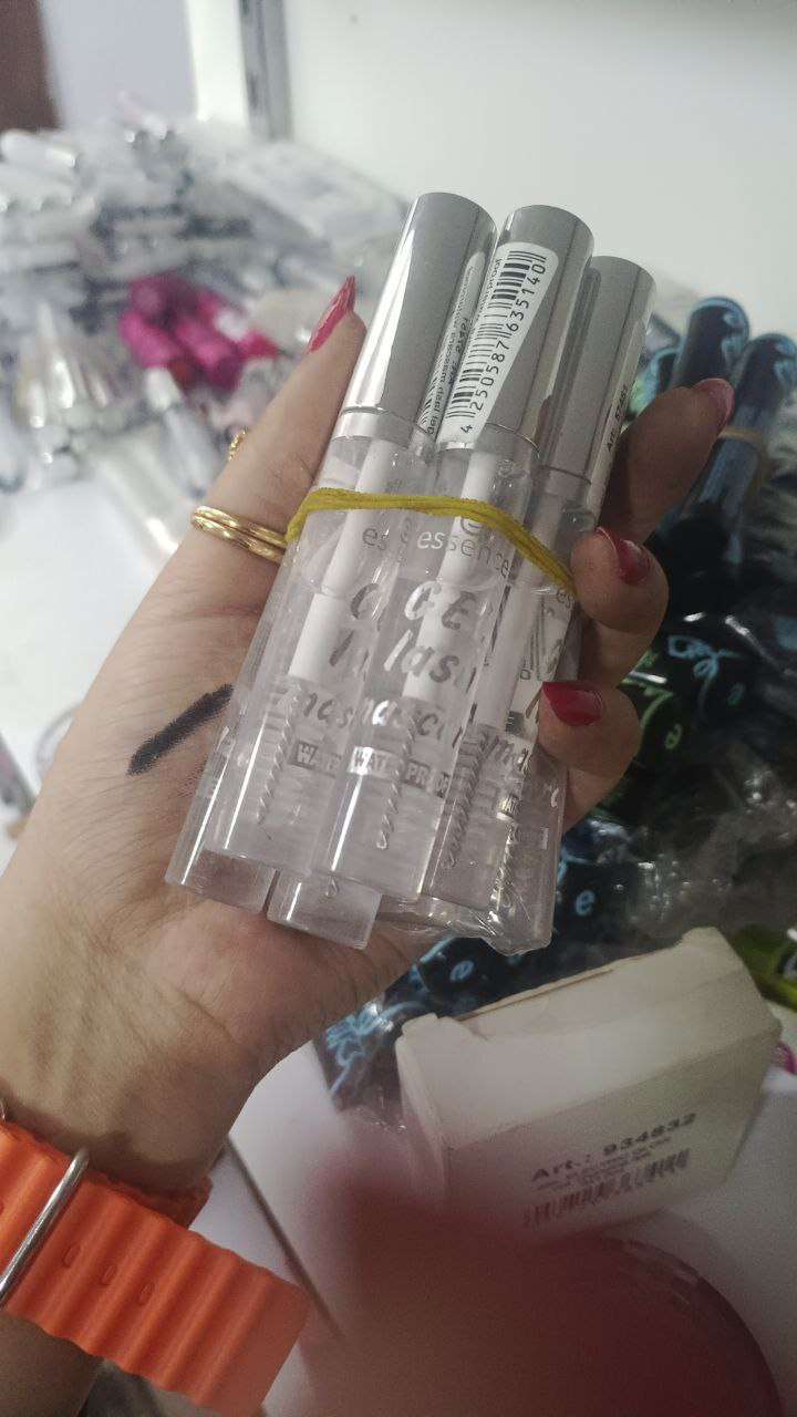 مسكرا ايسنس