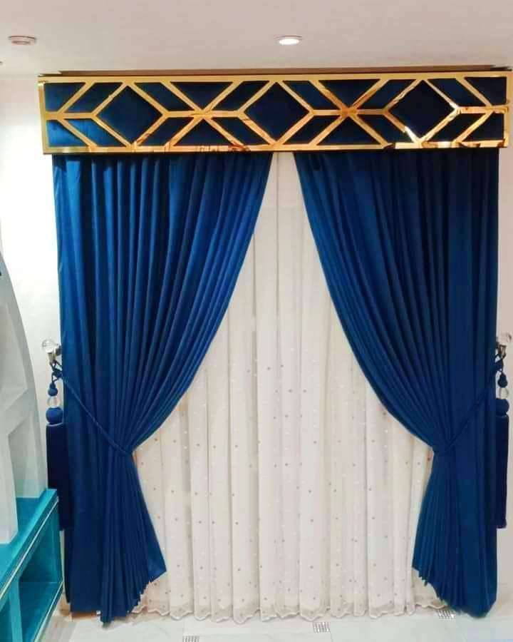 الستارة جاهزة على التركيب