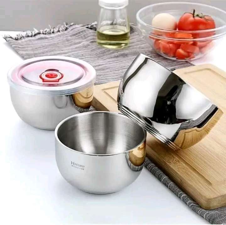 طقم علب تلاجه