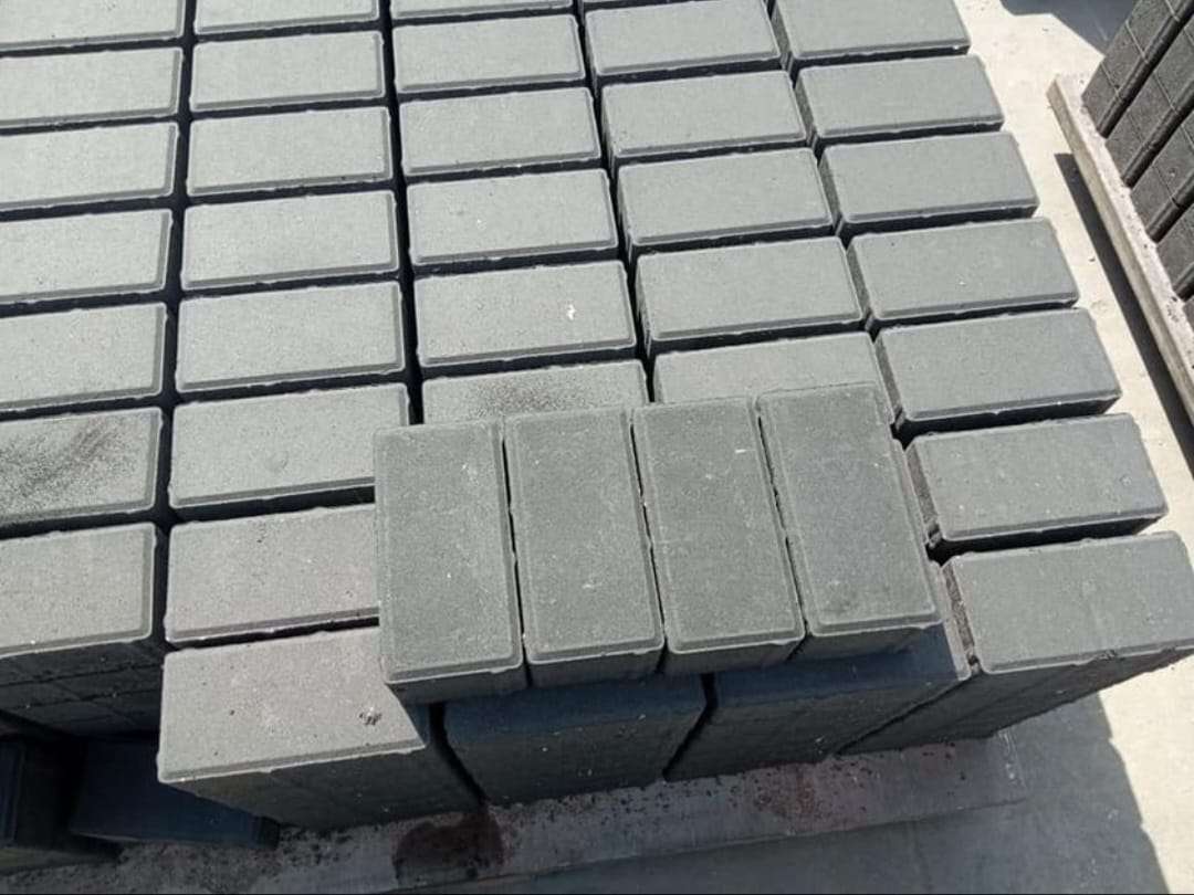بلاط الأنترلوك باركيه خشن رمادى