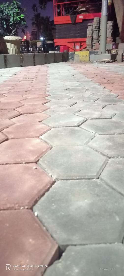 بلاط الأنترلوك خشن  سداسى رمادى