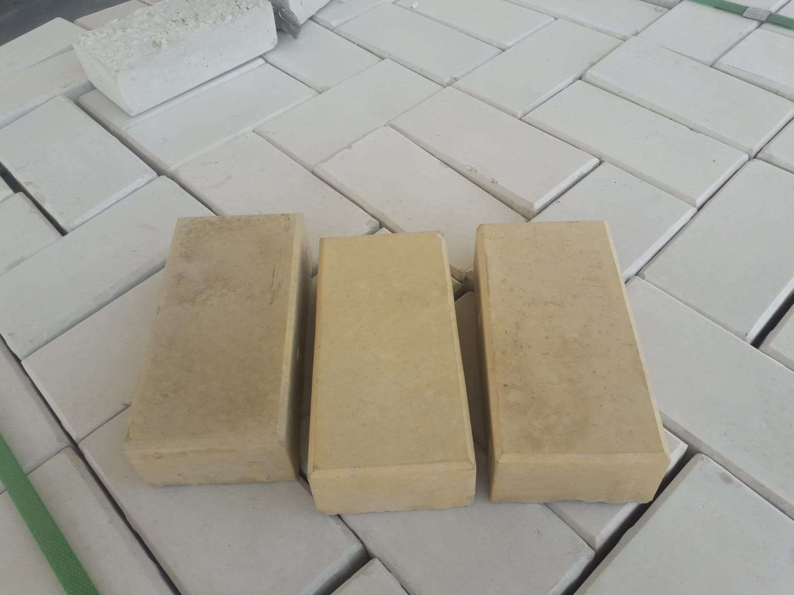 الأنترلوك باركيه ناعم هاردستون