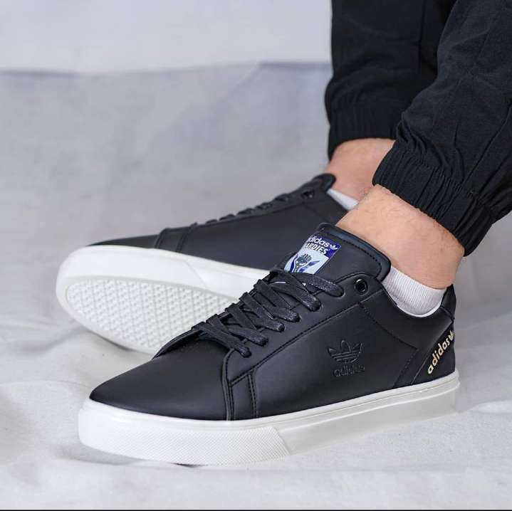 كوتشى adidas