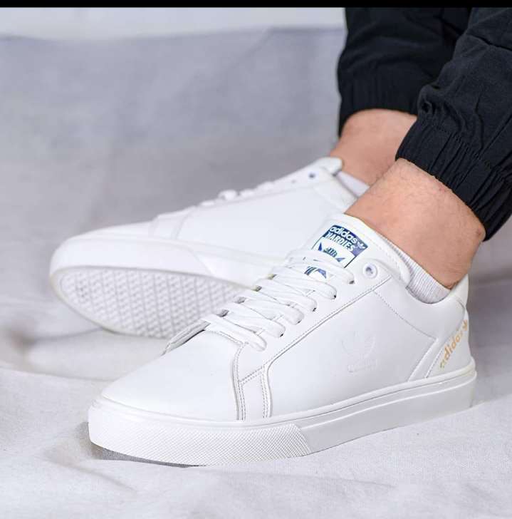 كوتشى adidas