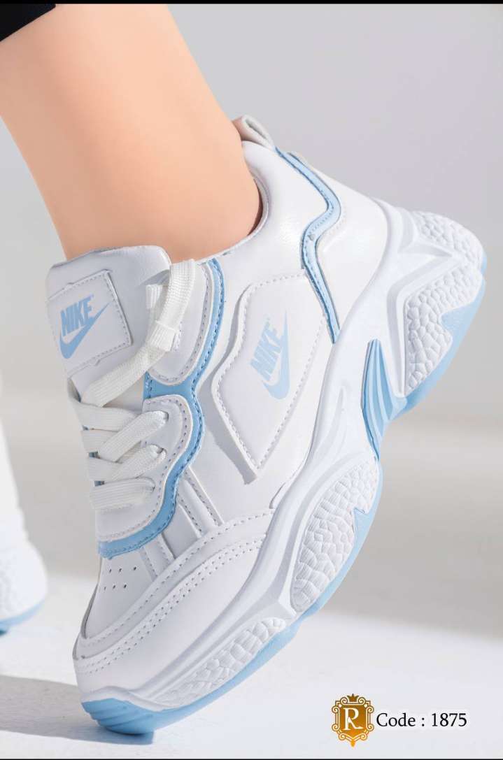 كوتشى Nike الترند