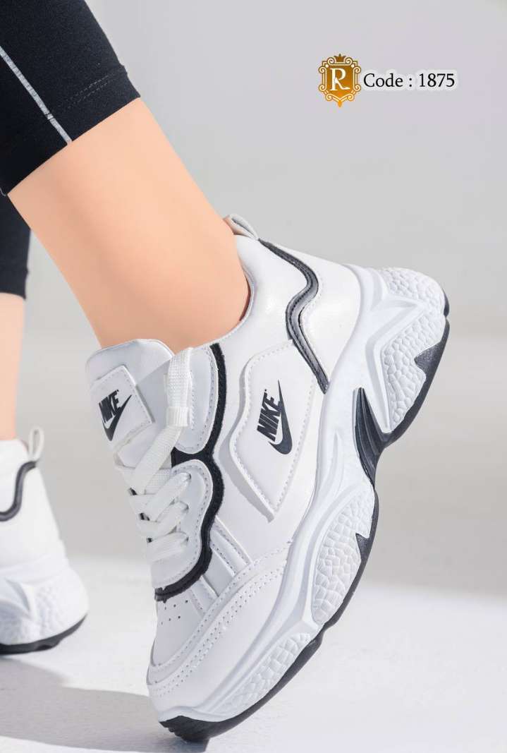 كوتشى Nike الترند
