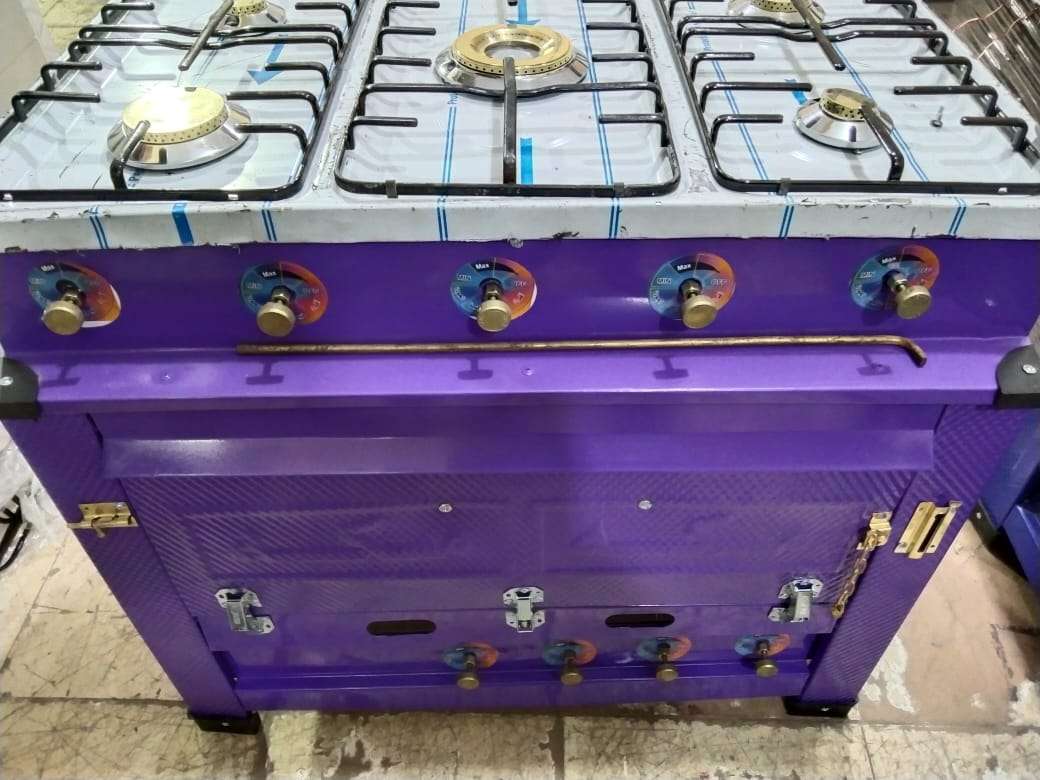بوتاجازات بفرن خبيزعموله من مصنع مكوش استالس ٥شعلة بشوايه