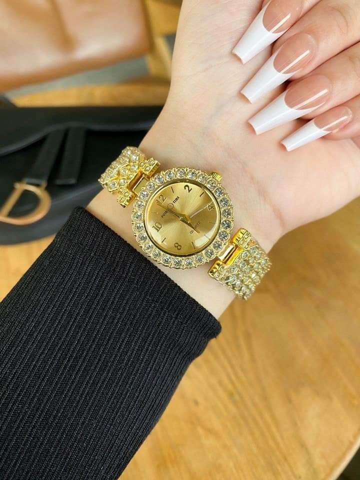 ساعات حريمي