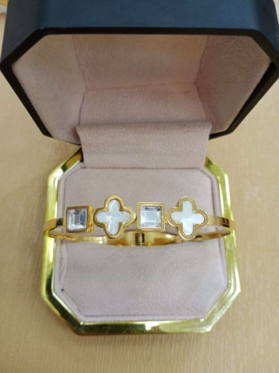 New arrivals Best Trendy bracelet bracelet سعر الاسوره 115ج