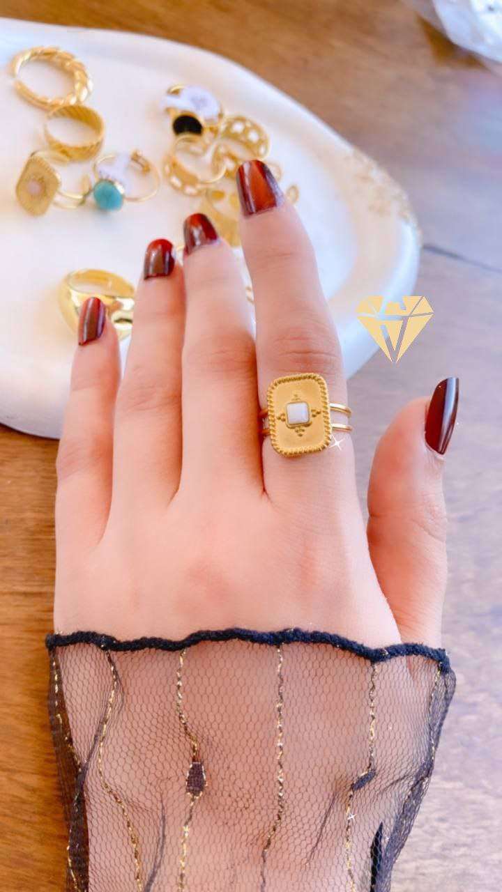 خاتم ترندي  اللون  gold   خاتم ستيل