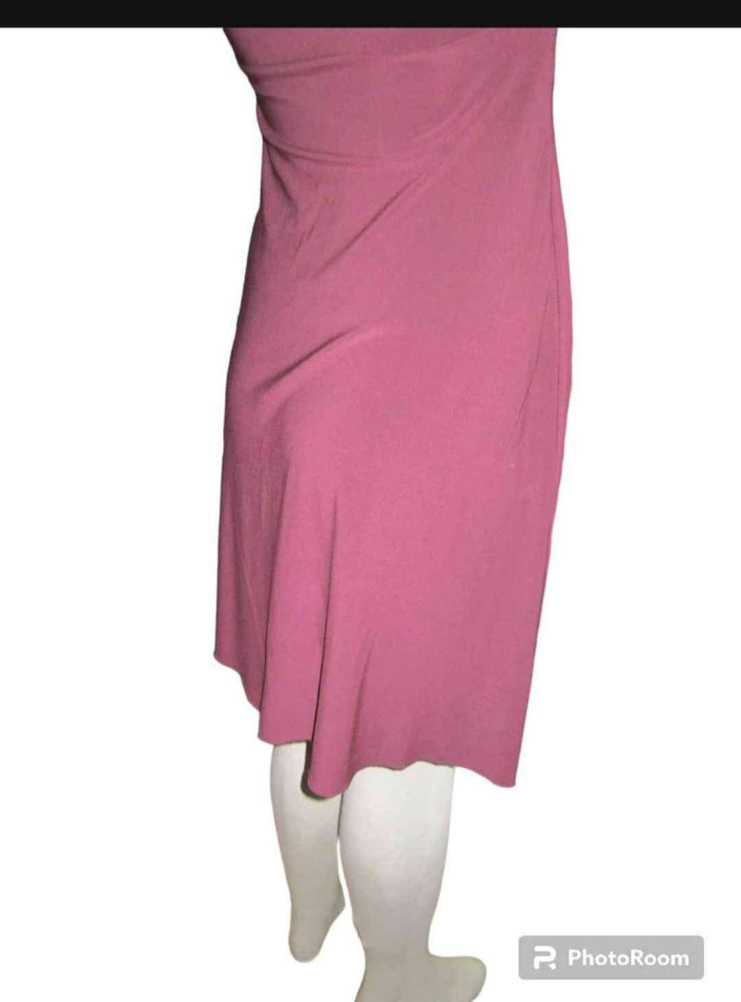 دريس بنفسجي غامق ميل للنبيتي ملابس استوكات