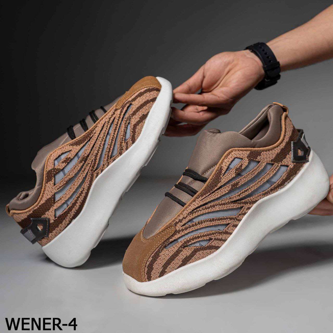 كوتش WENER05