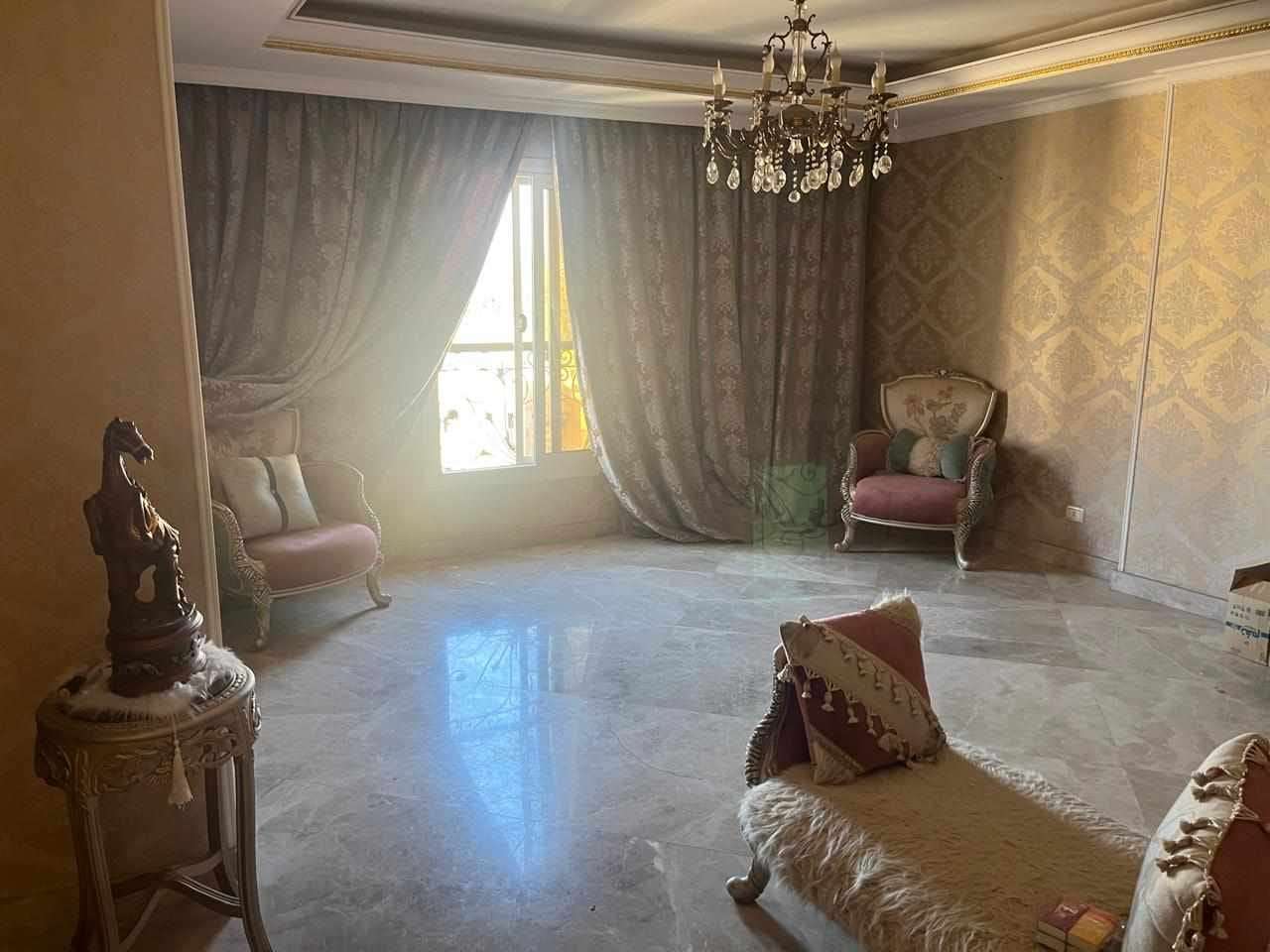 شقه ف عماره مبانى 2010 ترى الحديقه الدوليه خلف السجلات