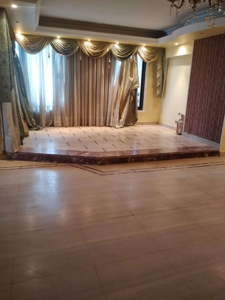شقه متفرعات احمد فخرى مدينه نصر 4 مليون 350