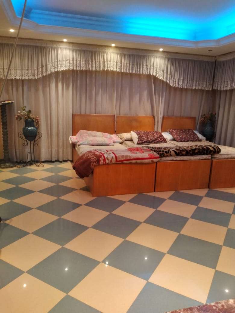 شقه متفرعات احمد فخرى مدينه نصر 4 مليون 350