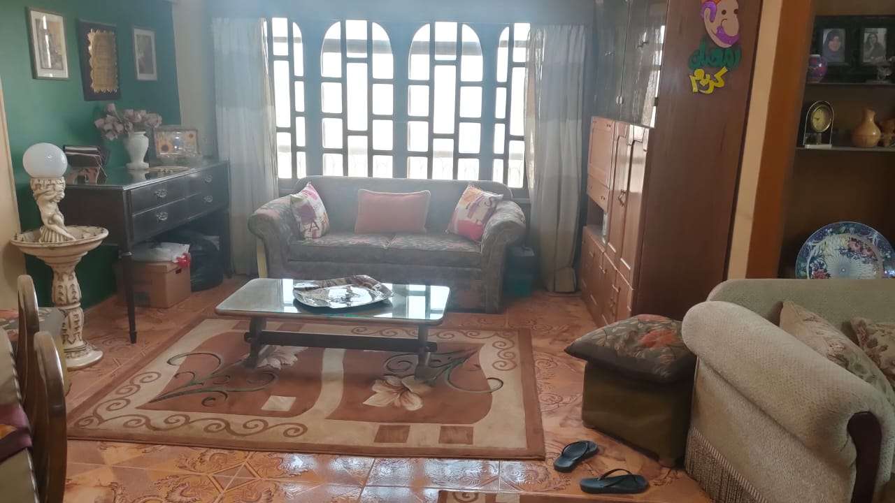 شقه مدينه نصر امام الحديقه الدوليه مستوين و2 اسانسير