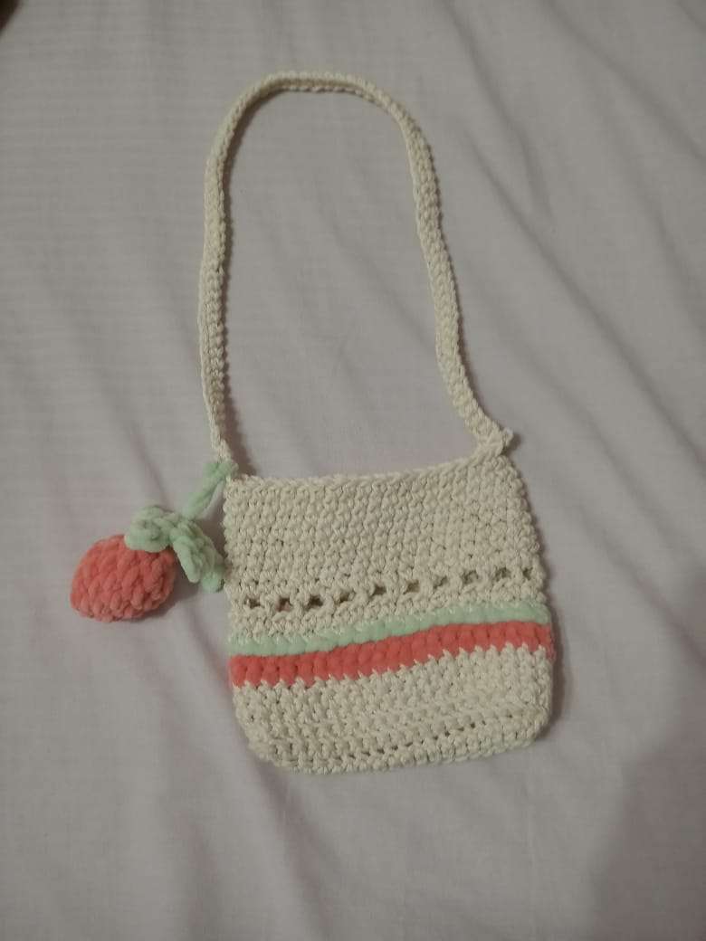 crochet strawberry bag 🍓