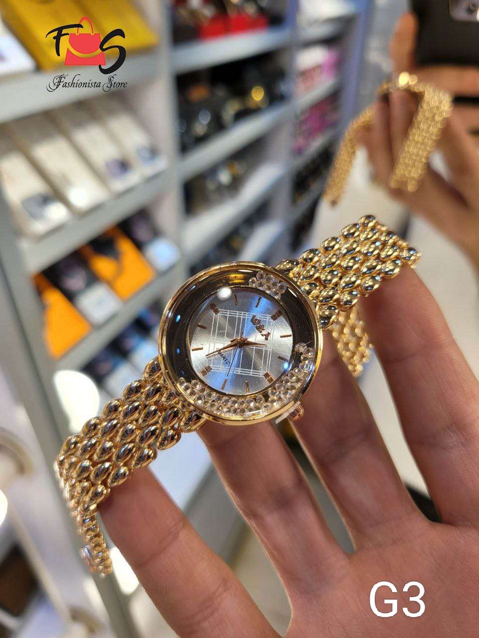 ساعات على شكل انسيال