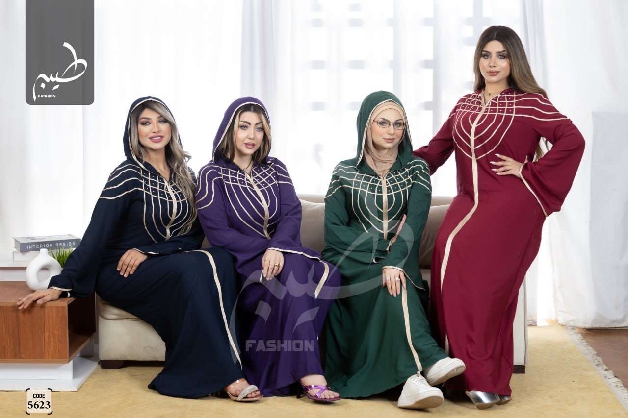 عبايه حريمى