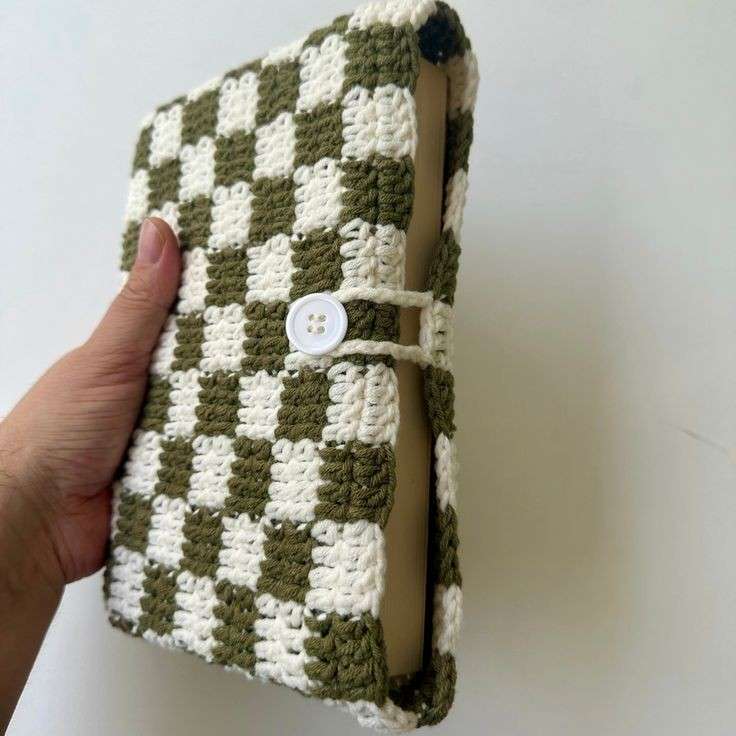 crochet book sleeves