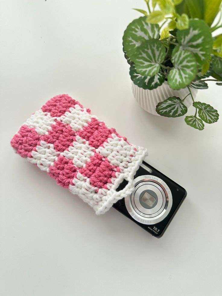 crochet pocket