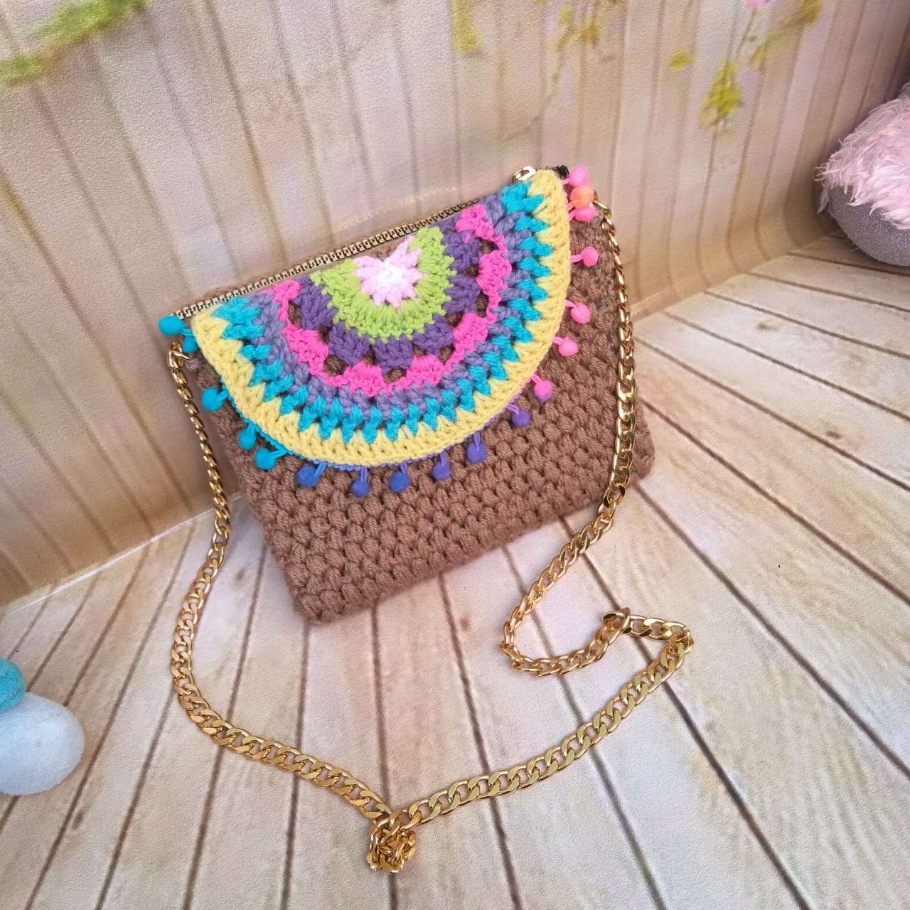 حقيبة كروشيه