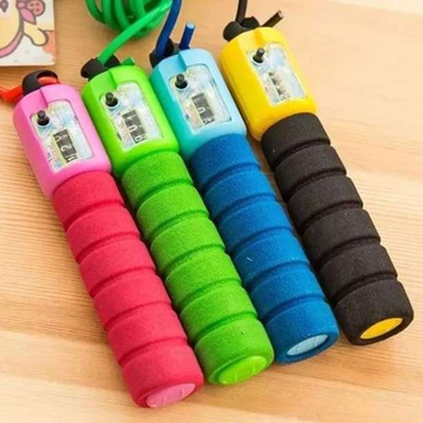 Jumping Rope Against The Counter نط الحبل بالعداد