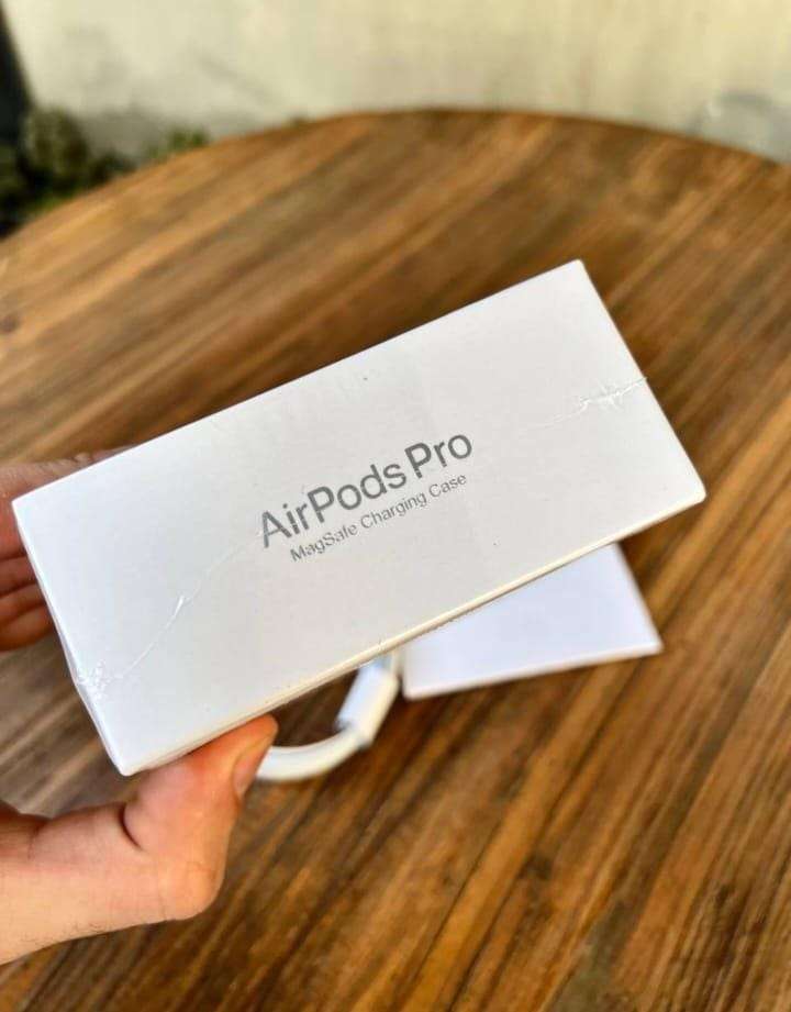airpods pro
