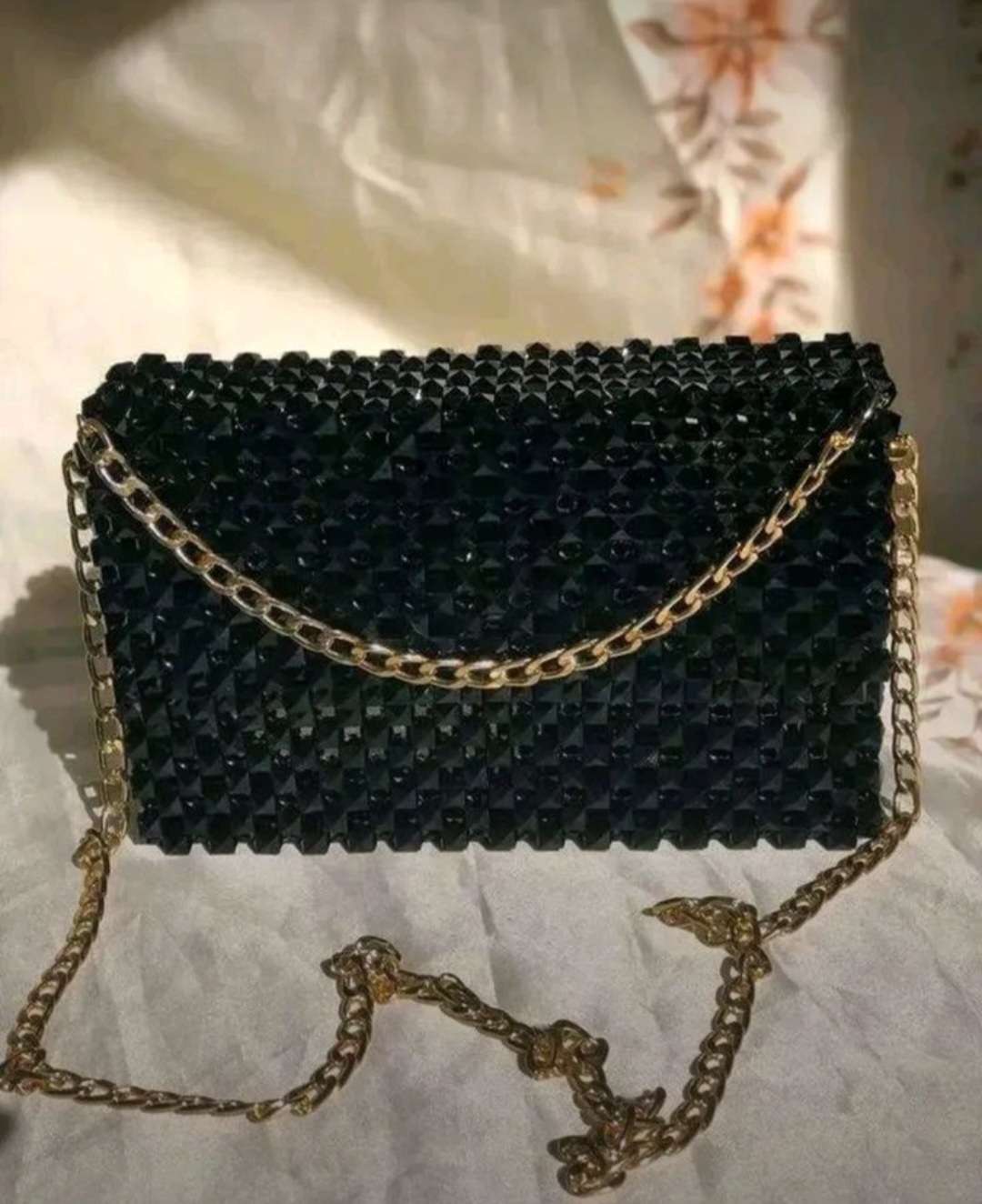 شنطة كريستال اسود 🖤