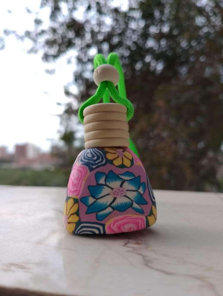 فواحة سيارة