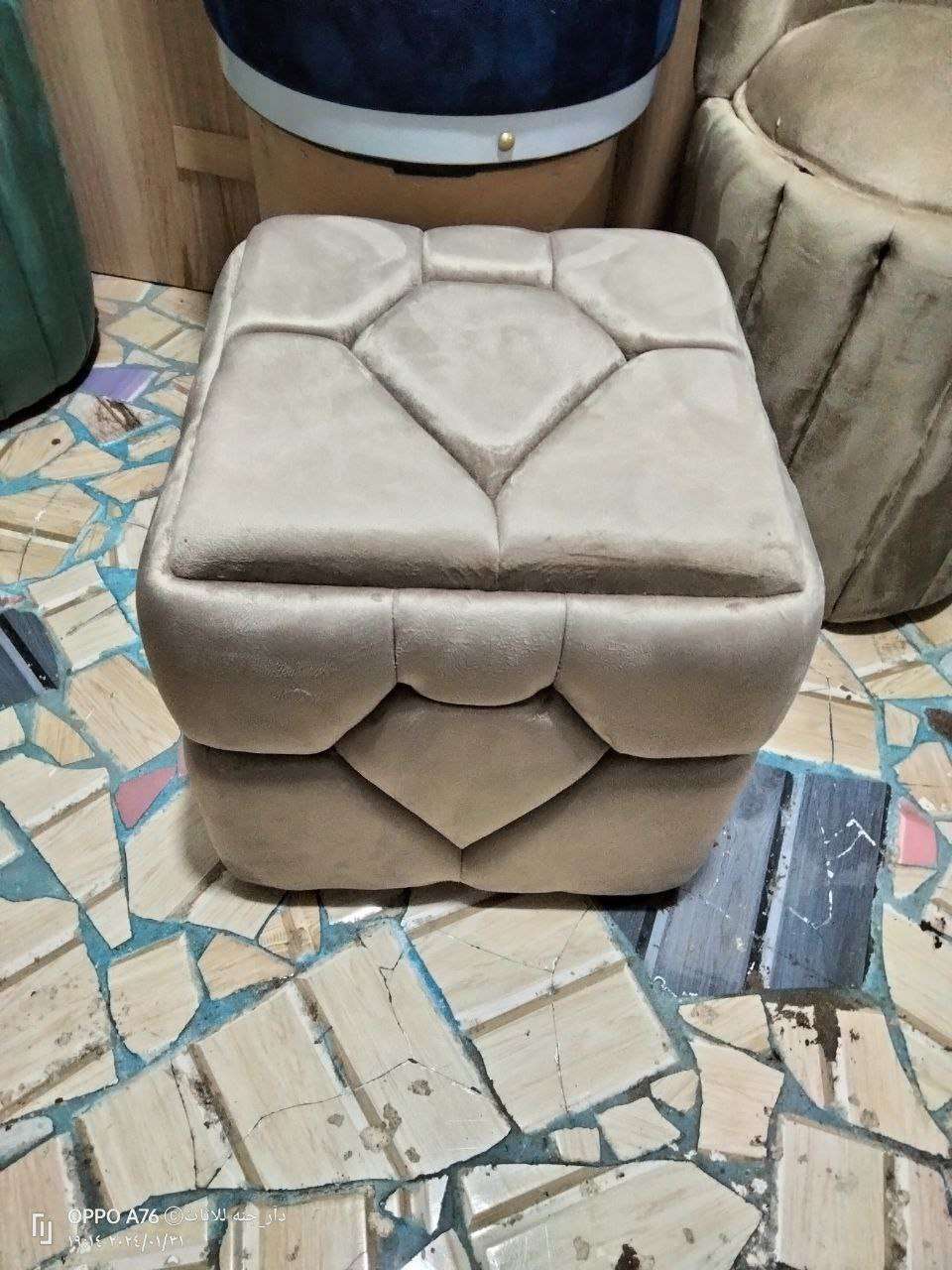بف مودرن مميز ارتفاع 50 سم قطر 45 سم ام دي اف 21ملل محمل