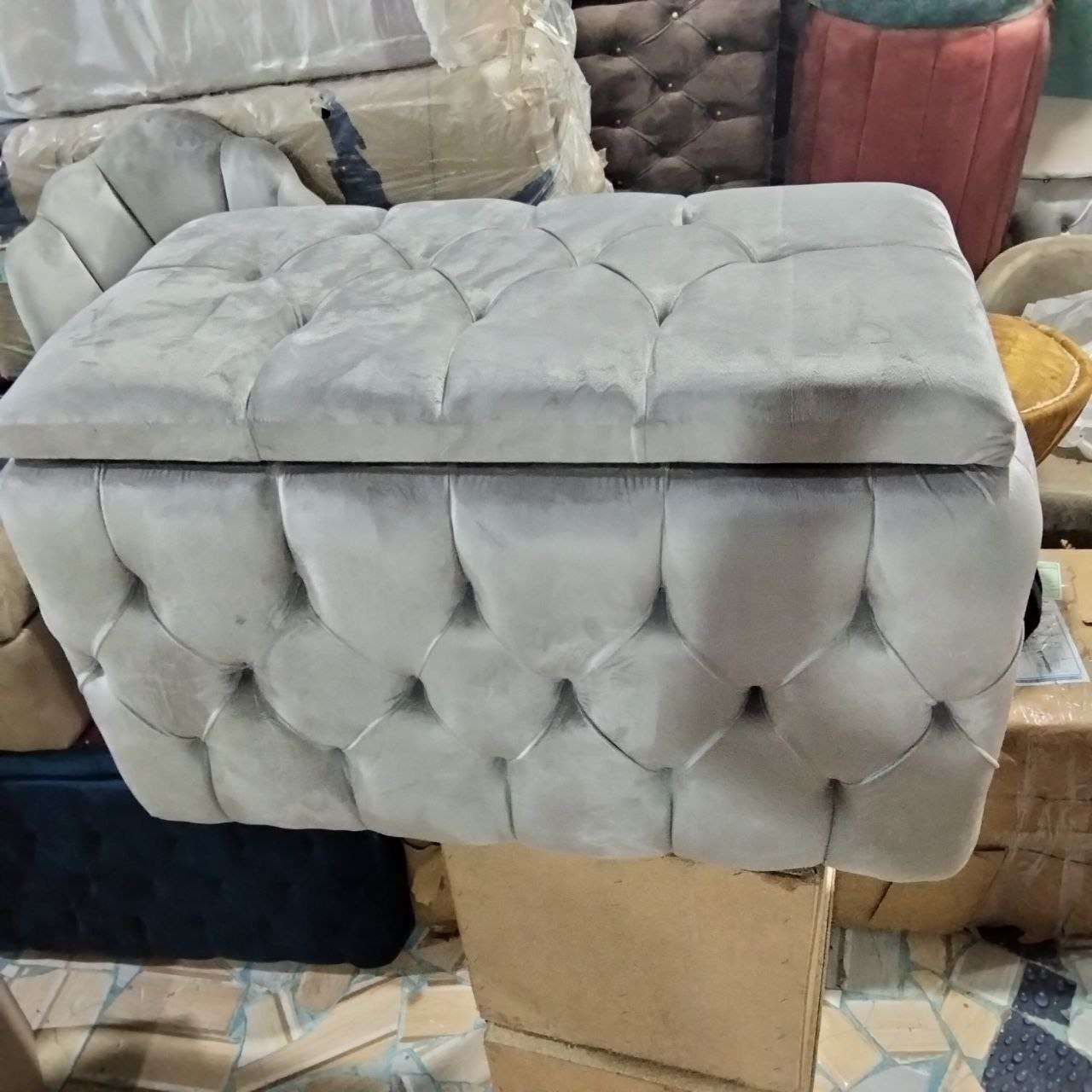 بانكيت مقاس 85*55 سم ارتفاع 40 سم كونتر 21ملل مستورد