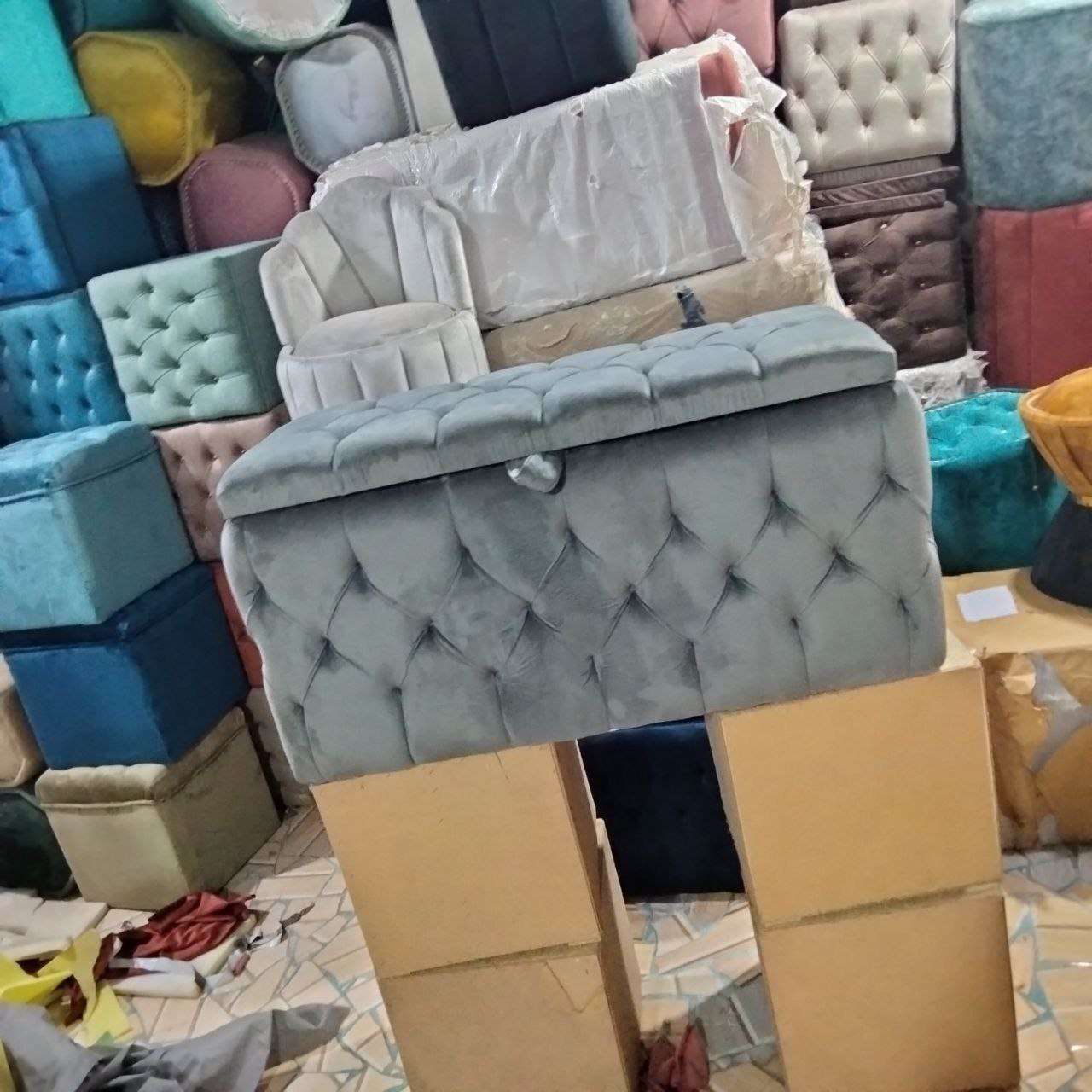 بانكيت مقاس 85*55 سم ارتفاع 40 سم كونتر 21ملل مستورد